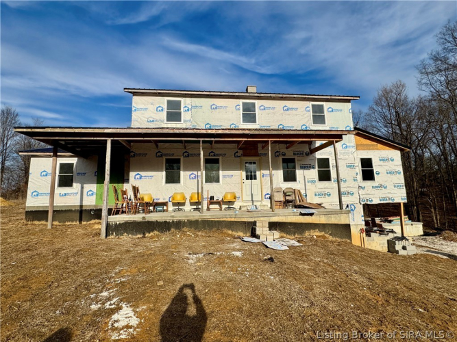 Listing Image 4