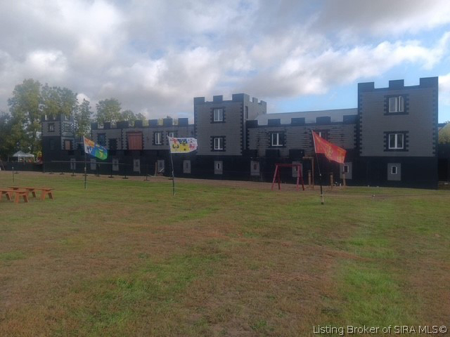 Listing Image 81