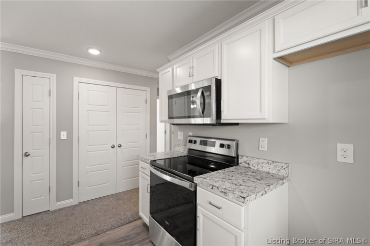 Listing Image 15