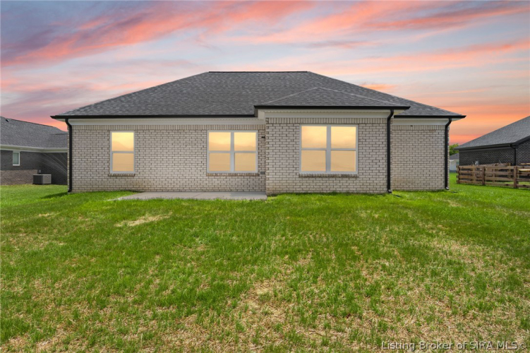 Listing Image 34