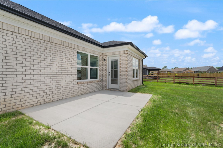 Listing Image 42