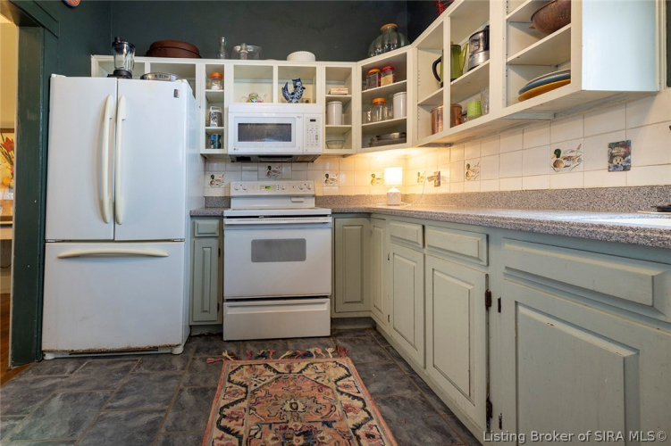 Listing Image 21