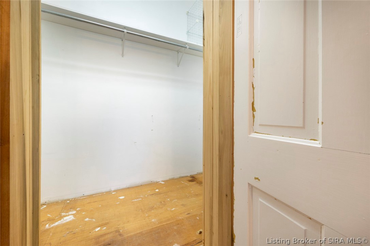 Listing Image 38