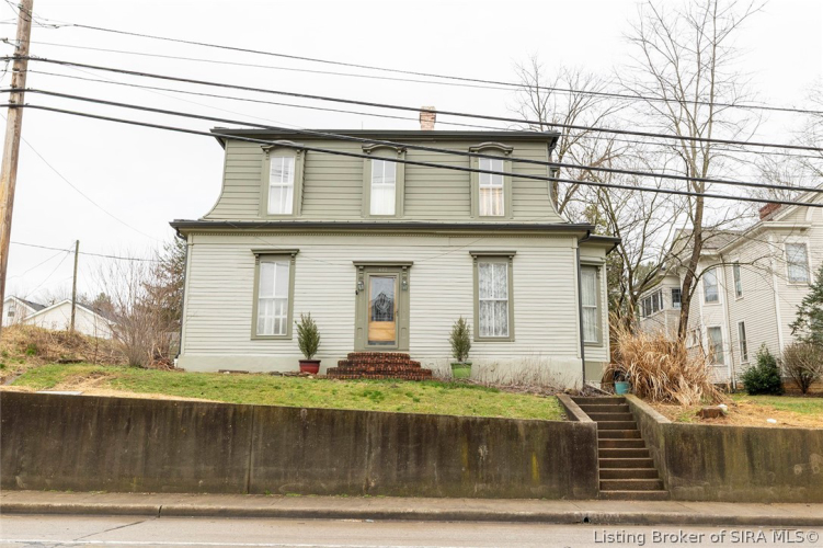 Listing Image 44