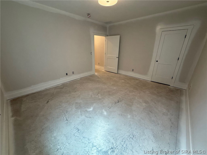 Listing Image 42