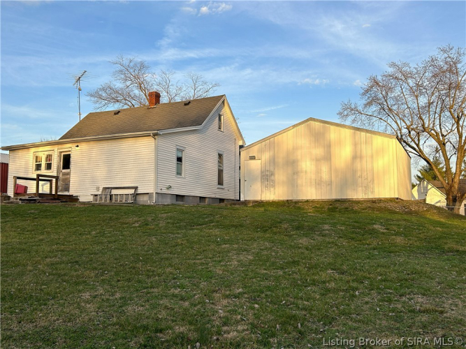 Listing Image 6
