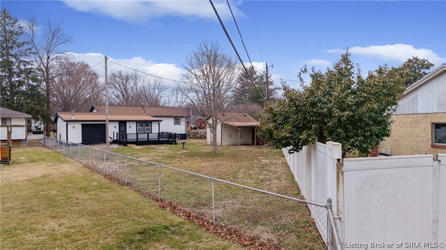 Listing Image 15