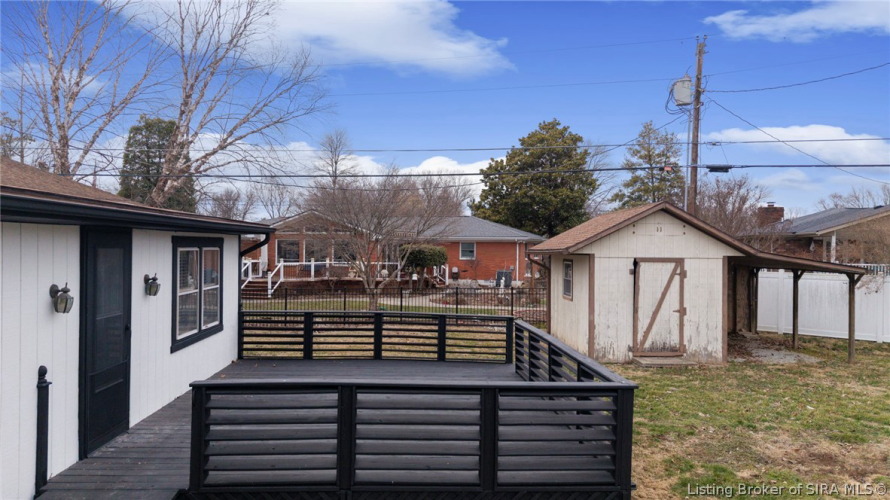 Listing Image 10