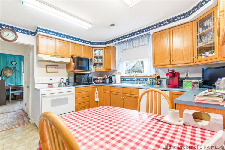 Listing Image 14