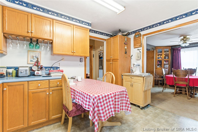 Listing Image 15