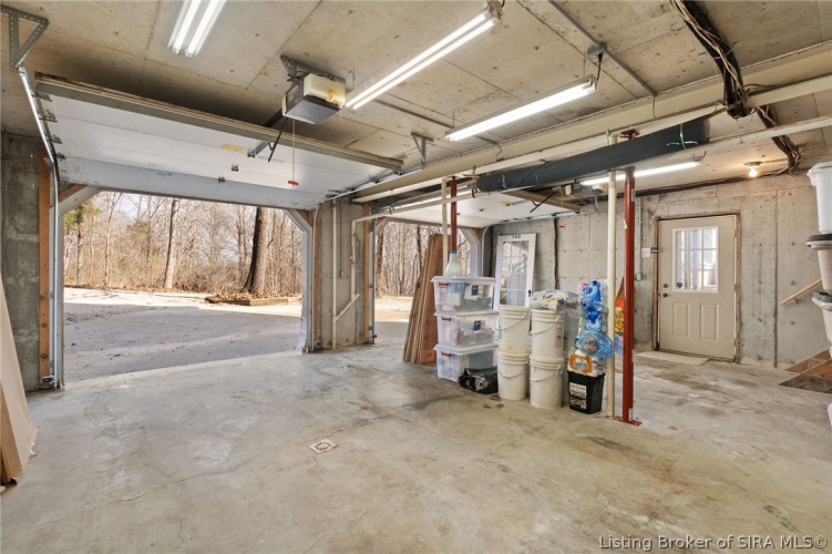 Listing Image 64