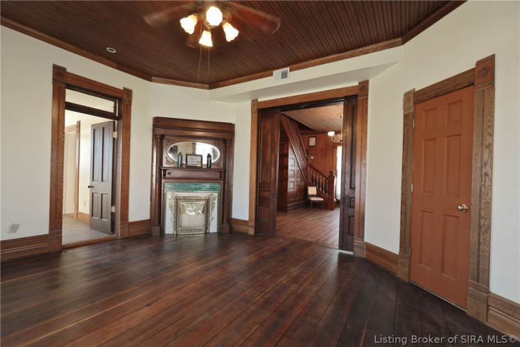 Listing Image 21
