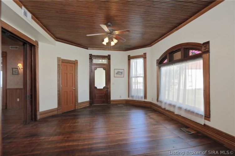 Listing Image 22