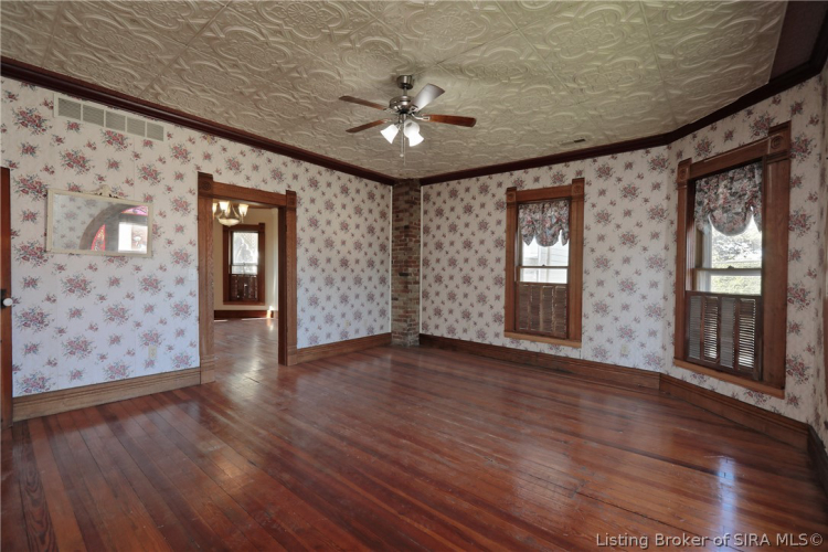 Listing Image 52