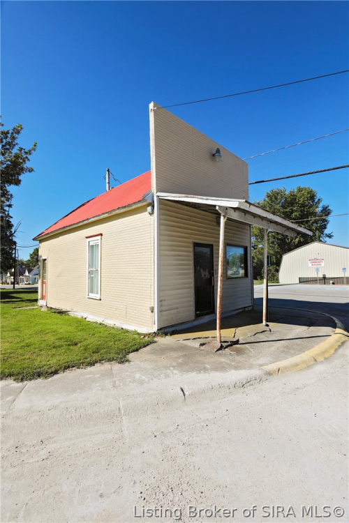 Listing Image 67