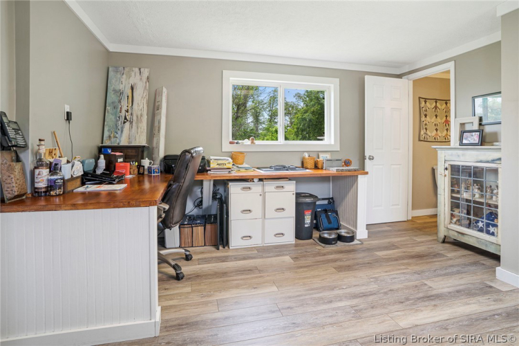 Listing Image 21