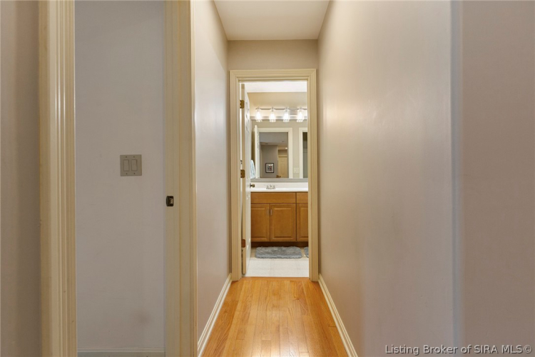 Listing Image 55