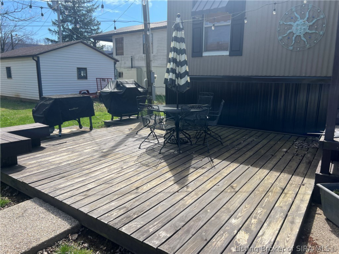 Listing Image 6