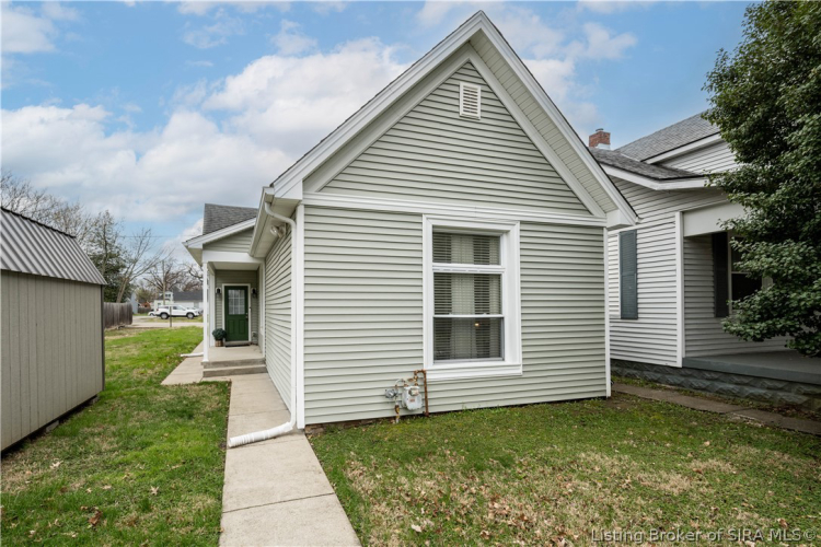 Listing Image 2