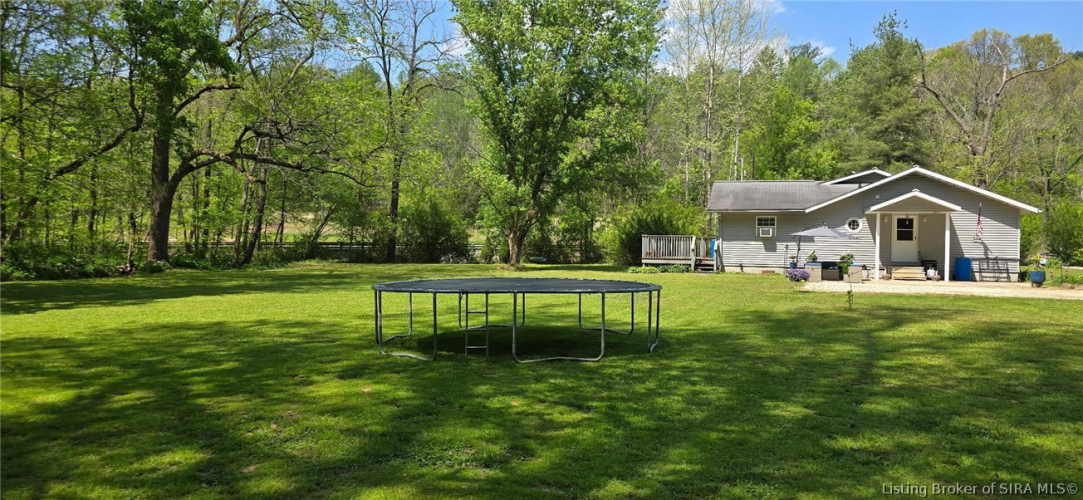 Listing Image 6
