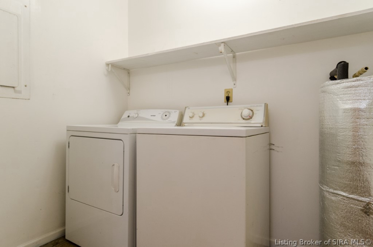 Listing Image 13