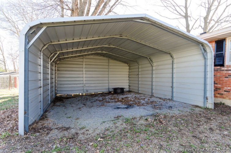 Listing Image 14