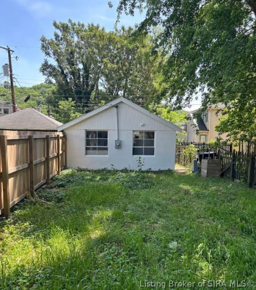 Listing Image 41