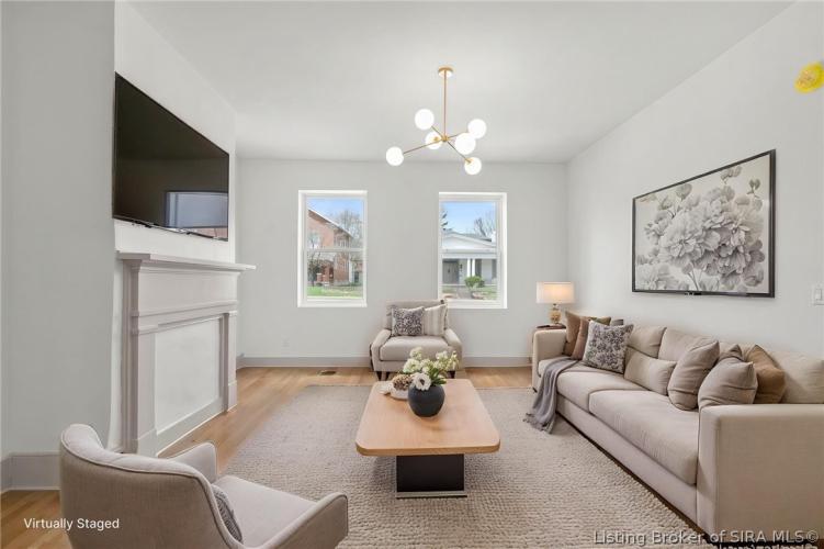 Listing Image 7