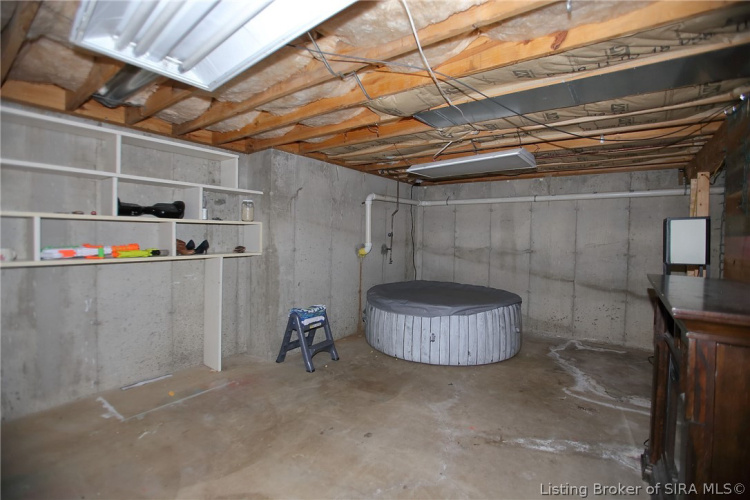 Listing Image 32
