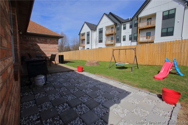 Listing Image 34