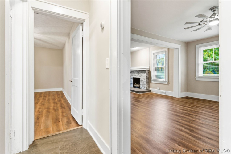 Listing Image 20