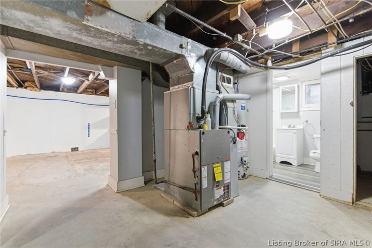 Listing Image 48