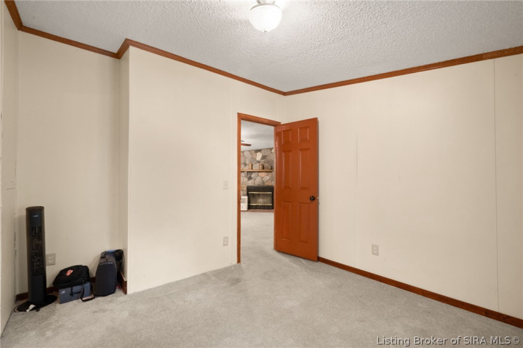 Listing Image 38