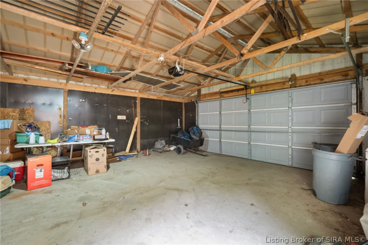 Listing Image 50