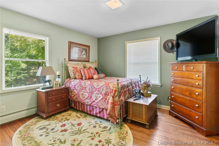 Listing Image 22
