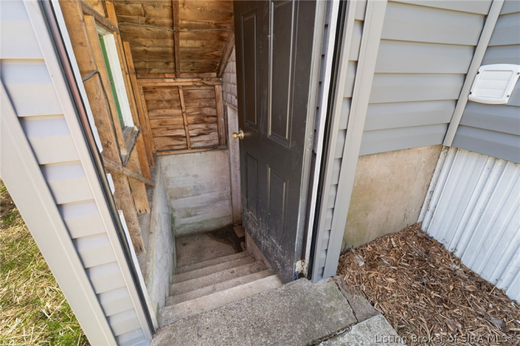 Listing Image 31
