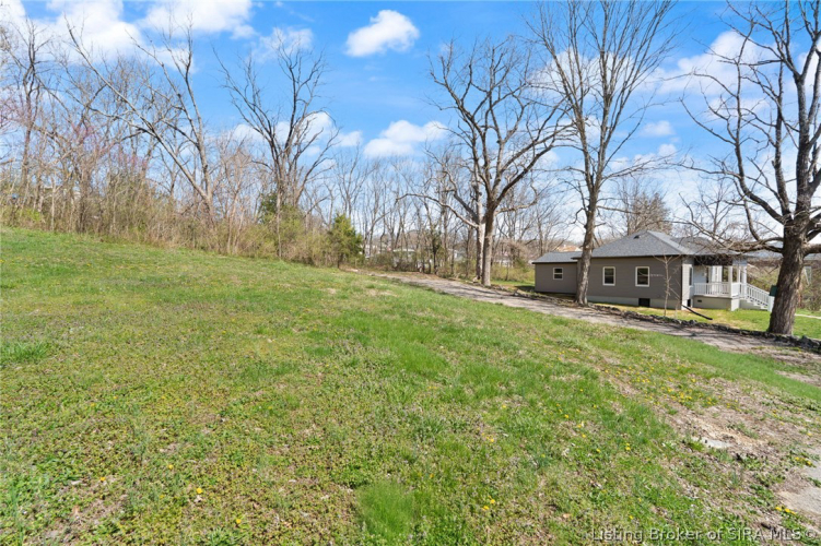 Listing Image 36