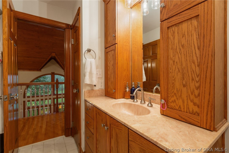 Listing Image 31