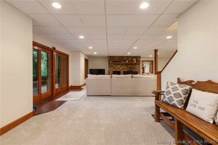 Listing Image 51