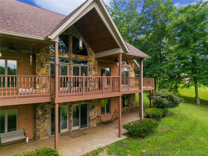 Listing Image 82