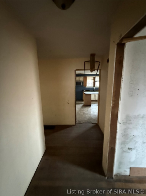 Listing Image 17