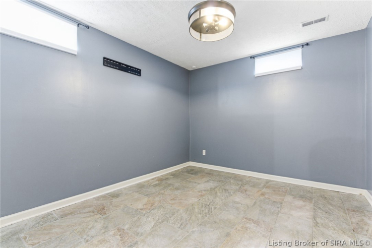 Listing Image 56