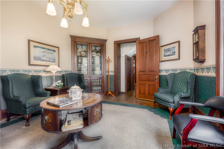 Listing Image 9