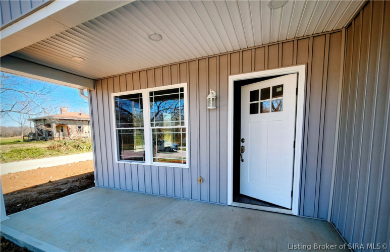 Listing Image 6