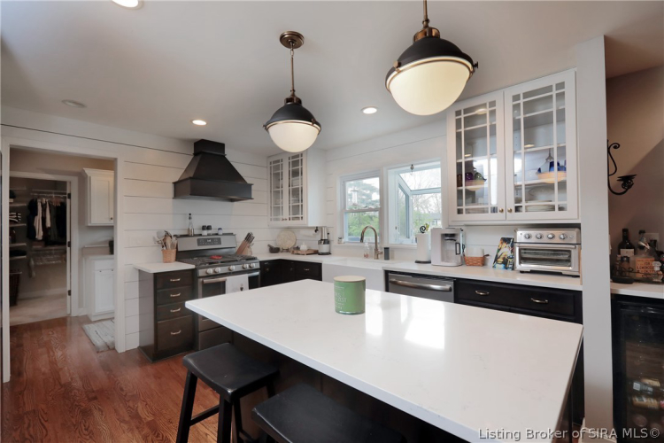 Listing Image 13