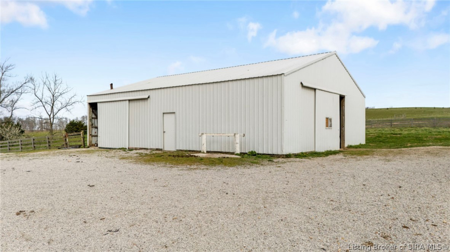 Listing Image 5