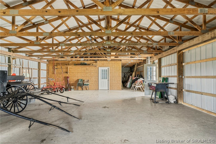 Listing Image 58