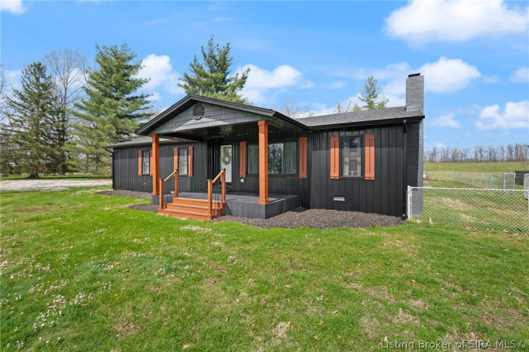 Listing Image 3