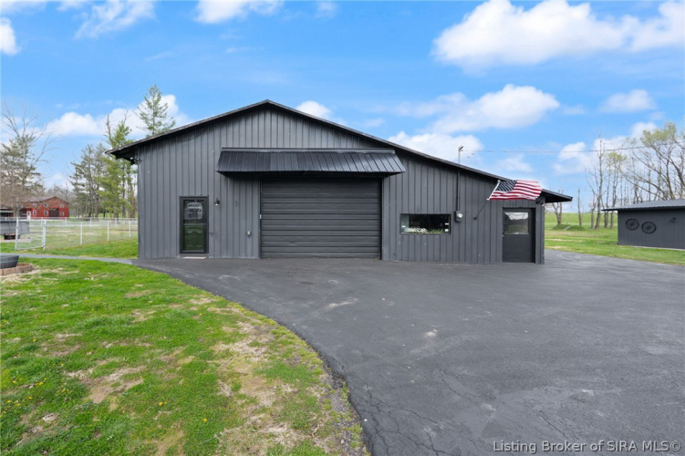 Listing Image 54
