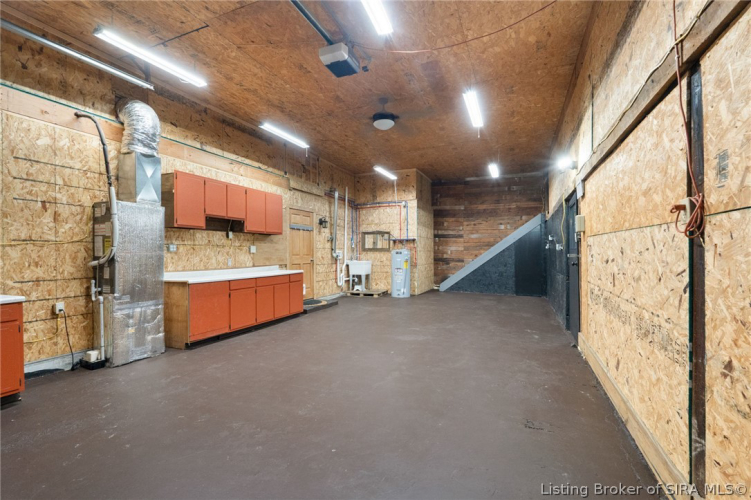 Listing Image 64
